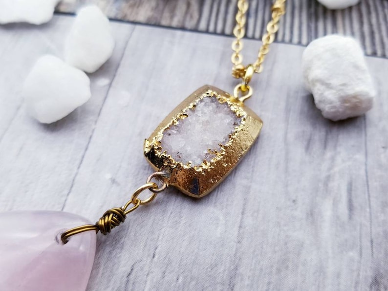 large crystal stone necklace Blush Pink Rose Quartz necklace with white geode Valentine/'s day necklace long gold statement necklace