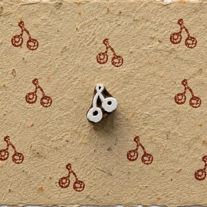 Winziger Kirsch-Holzdruckklotz, Mini-Obst-Textilstempel für Stoffe, Volkskunst-Handwerksholz-Stempel