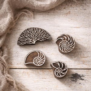 Juego de bloques de impresión de madera de nautilo y coral / Sellos de madera indios tallados a mano / Sellos de textiles y cerámica con motivos marinos