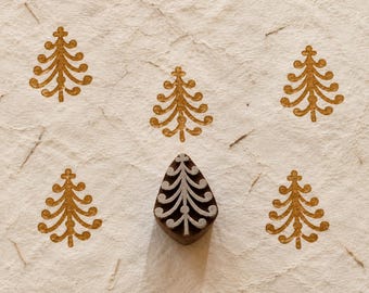 Bloque de impresión de madera con forma de árbol de Navidad de ramas rizadas, sello navideño tallado a mano para tela, papel, arcilla y manualidades navideñas.