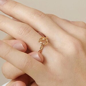 Gouden ketting schakelring 14K diamanten schakelring, minimalistische gouden ring, sierlijke alledaagse ring, unieke gouden ringen cadeau voor haar