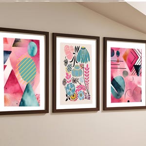 Arte de parede com flores em estilo anos 80 e formas geométricas ousadas, conjunto de 3 downloads para impressão S125