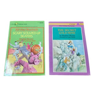 Almôndegas do All-Star Skatistas Assustadores Raspados Mina de Ouro Secreta por Stephen Mooser - livro de bolso Pacote Vintage Lote de 2 L3086