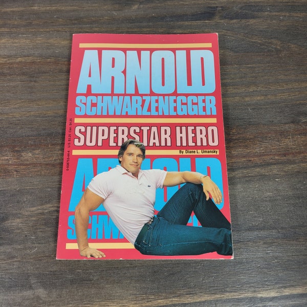 Arnold Sshwarzenegger, héros superstar par Diane Umansky, livre de poche vintage 2224