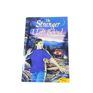 Stranger I Left Behind - Mass Market Paperback By Lyon Troll paperbacks 3784