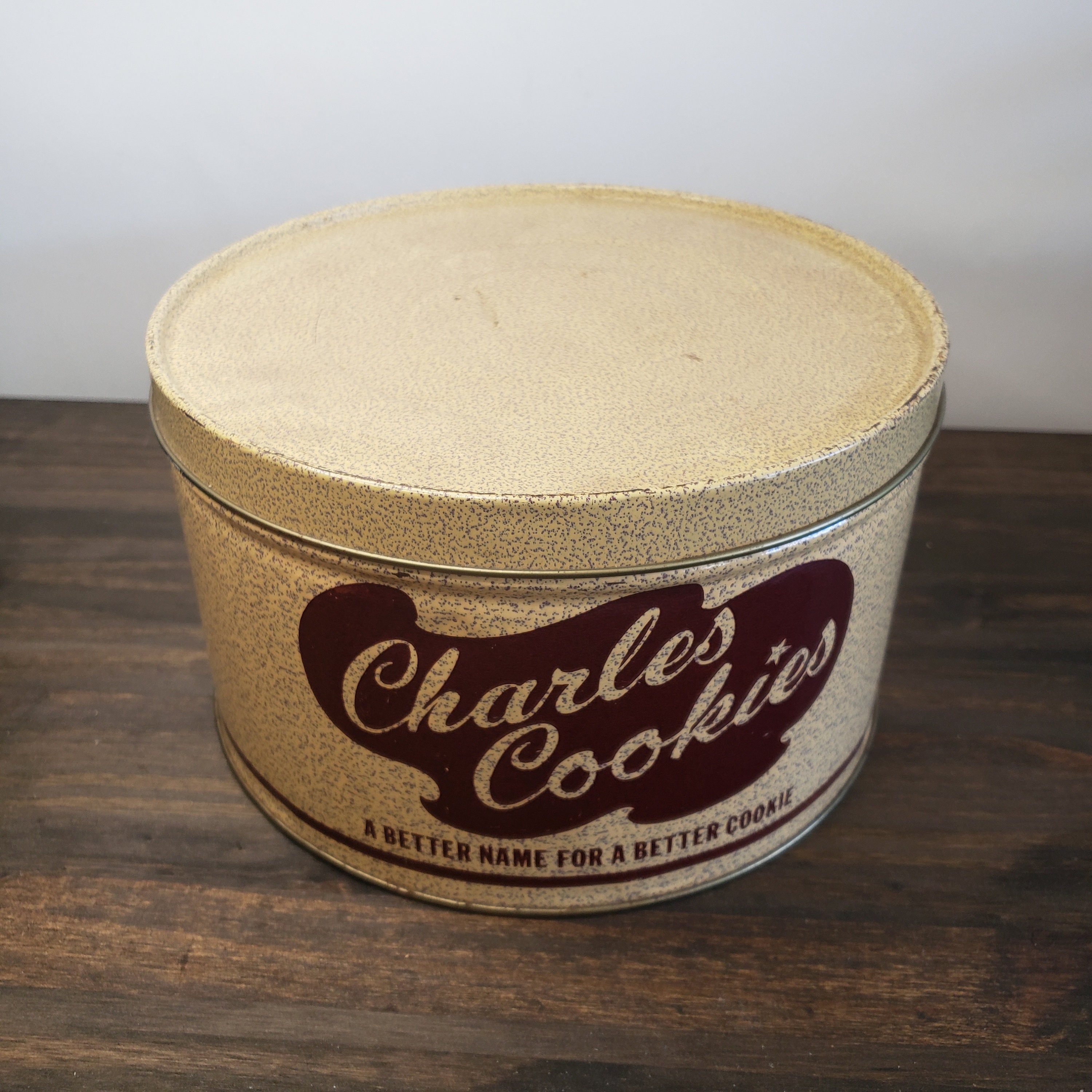 Empty Cookie Tins for sale Only 2 left at 70