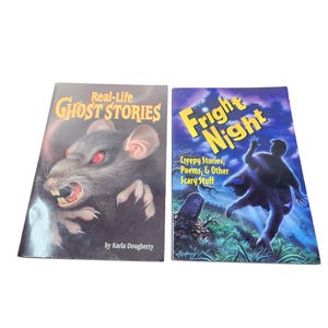 Storie di fantasmi della vita reale Fright Night Karla Dougherty Bundle Lotto di 2 L3059
