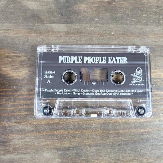 WACKY WEIRDOS Cassette Witch Doctor, Monster Mash & The Purple People Eater  1992 22775303742