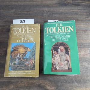 J. R. R. Tolkien Lord of the Rings Vintage Paperback Books Choose Title image 8