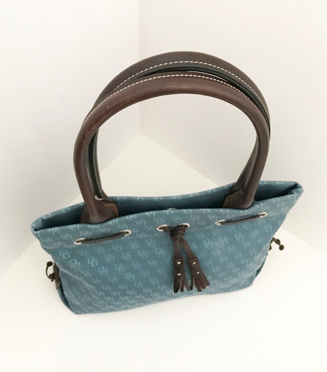 dooney and bourke blue and brown purse