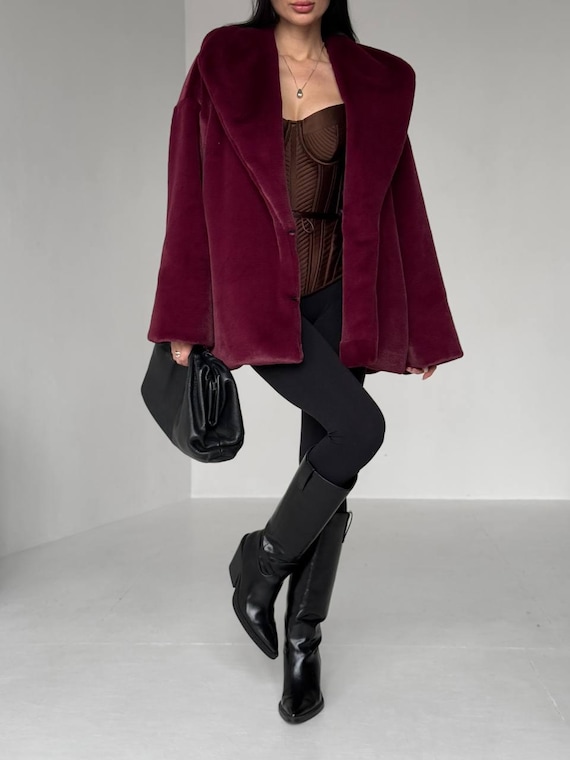 Women’s Luxury Coat | Soft Plush Winter Jacket | Elegant Warm Oversize Outerwear | Cozy Satin-Lined Faux Fur Coat