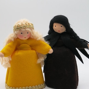 Goldmarie / Pechmarie - Flower Children for the Seasonal Table - Fairy Tales - Waldorf - Art. WI14