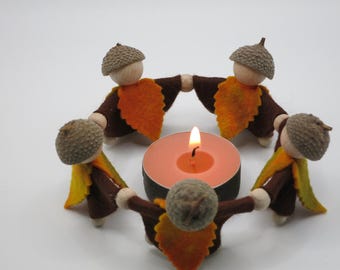 Autumn Gnome - Autumn - Waldorf - Seasonal Table - Gnome - Gnome - Autumn Light - Acorn - Art. HE29