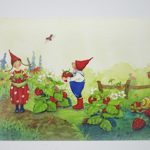 Pippa und Pelle im Erdbeerfeld - Postkarte - Jahreszeitentisch - Waldorf - Sommer - Erdbeeren - Art. SOPK194