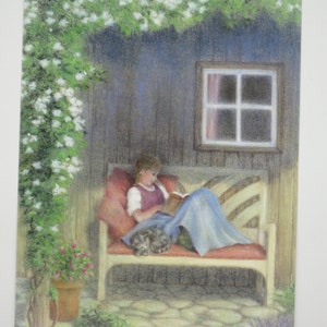 Ragazza che legge - Cartolina - Tavolo stagionale - Waldorf - Topo di biblioteca - Libro - Arte. Numero FRPK252