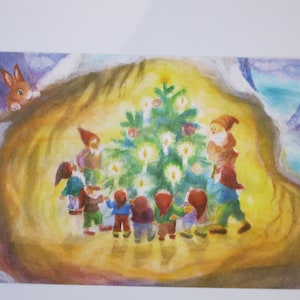 Krasnoludki wokół choinki - stół sezonowy - pocztówka - Boże Narodzenie - Adwent - Waldorf - Nr art. WIPK11