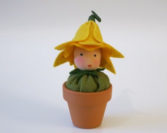 Daffodil in a pot - Daffodil Pottet Flower - Waldorf - Flower Child - Seasonal Table - Doll - Nature Table -