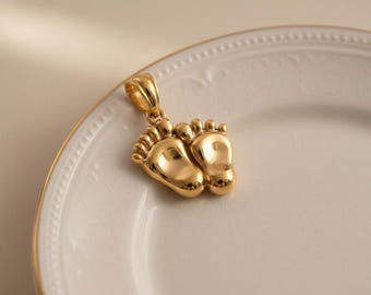 Baby Feet Pendant 925 Sterling Silver 14K Gold Vermeil Finish Footprint Charm Necklace New Mom Gift Motherhood Jewelry