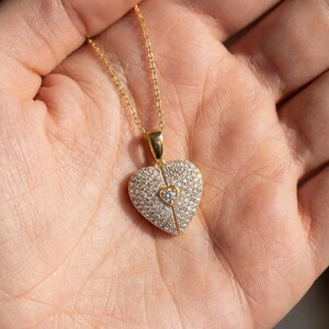 Collar con colgante de corazón de oro pavé de 14 quilates con diamantes, regalo para esposa imagen 2