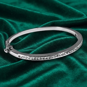 Pave Diamond 14k witgouden armband handgemaakte te openen armband voor vrouwen, luxe sierlijke armband sieraden trendy designer armband cadeau voor haar