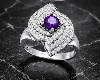 Ring paarse zirkoon 925 sterlingzilver, statement zilveren ring, elegante vrouwen sieraden, handgemaakte zirkoon ring, cadeau voor haar, luxe ring