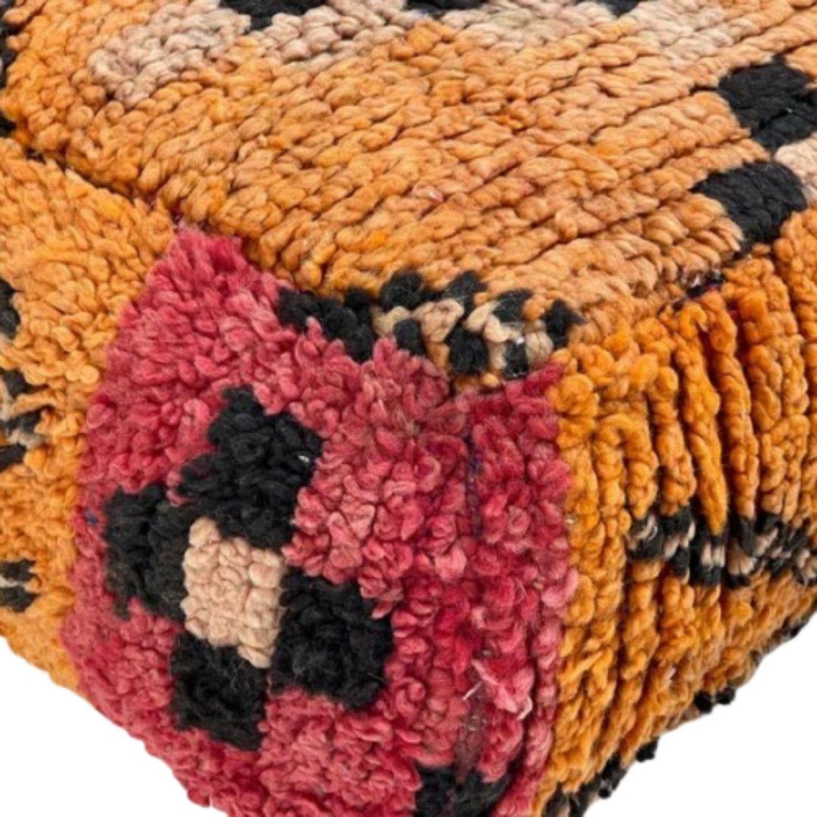 Vintage Moroccan Kilim Pouf – Handwoven Wool Floor Cushion — view 2