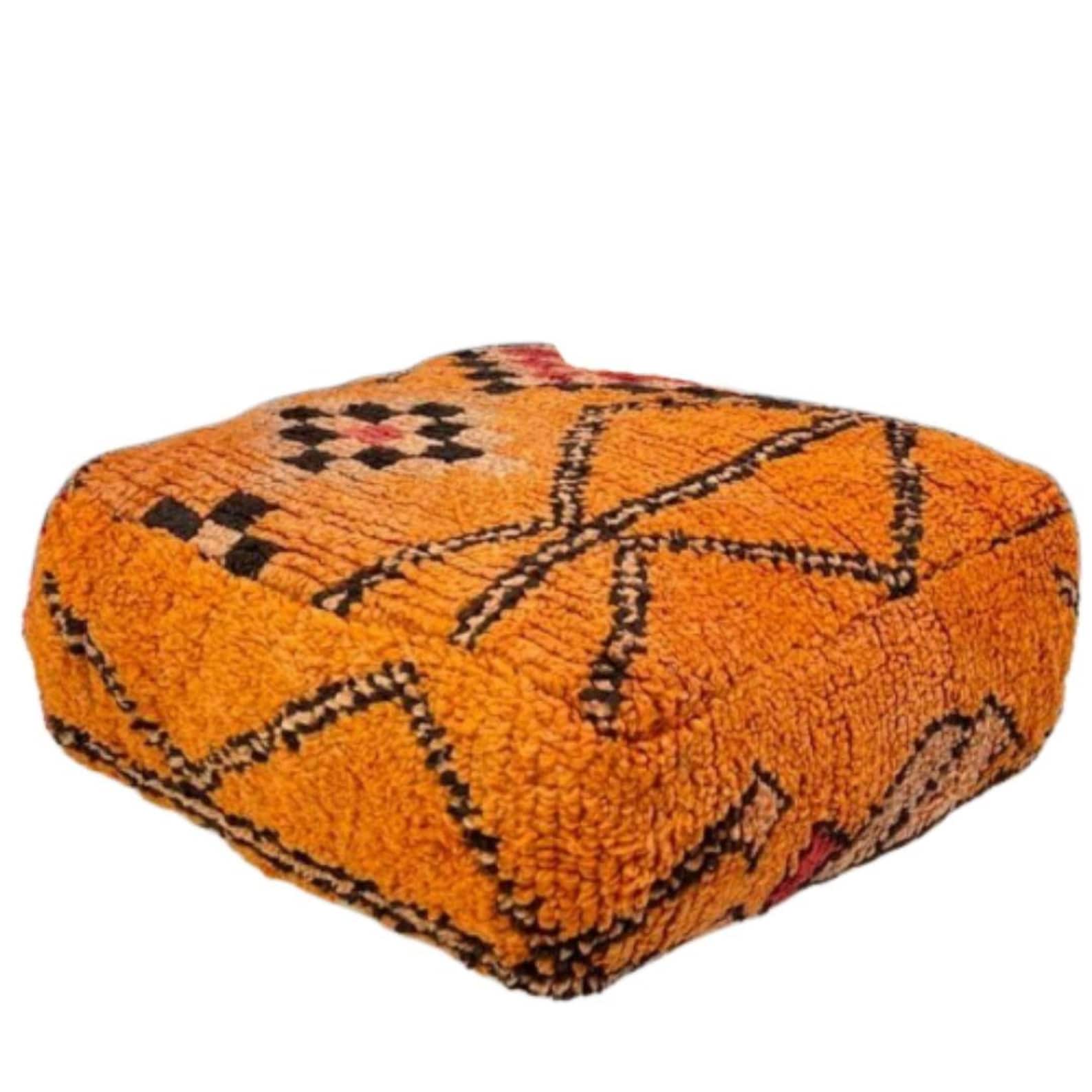 Vintage Moroccan Kilim Pouf – Handwoven Wool Floor Cushion — view 4