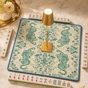 Tapis de mahjong Tiger vert, manette de jeu au design chinoiserie symétrique, housse de protection de table antidérapante, expédition enroulée