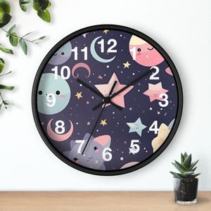 Horloge murale Galaxy Smile Squad, oeuvre d'art pour le salon, horloge murale de cuisine, article indispensable à la maison, idée cadeau de Noël, pièce d'horlogerie unique