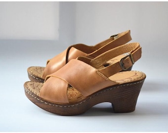 Sandalias de cuña de cuero hechas a mano para mujer, sandalias de tacón grueso con tira trasera, zapatos suaves de verano, tacones bohemios vintage, calzado cómodo e informal.