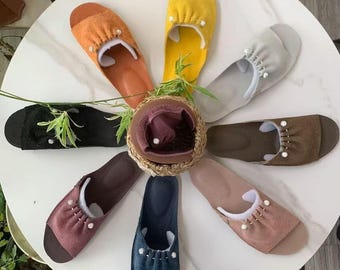 Handmade Suede Cowhide Boho Slide Sandals Women Pearl Accent Open Toe Leather Slippers Old Money Summer Mules Indoor Outdoor Gift for Her