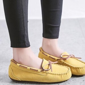 Handmade Leather Driving Loafers Women Suede Moccasins Soft Sole Flats Spring Comfortable Breathable Walking Shoes Mother's Day Gift Lemon Yellow