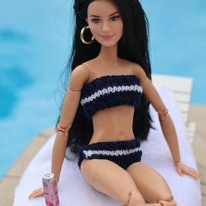 Bikini blu e bianco per modepop