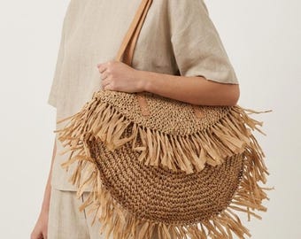 Raffia Half-Moon Fringe Tote Bag, Bohemian Straw Summer Handbag, Large Woven Beach Bag for Women, Vacation Purse, Vegan Leather Straps