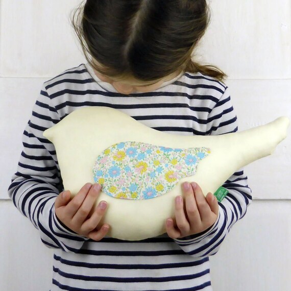 Handmade Bird Shaped Cushion Pastel Woodland Theme Nursery Pillow Children Bedroom Japanese Floral Fabric New Baby Gift Mother S Day