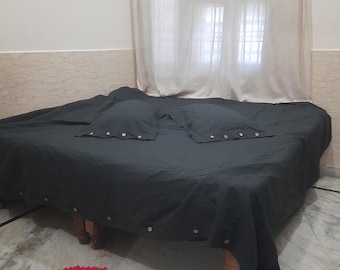 Handmade Linen Bedding Set in Charcoal Black Color. 1 Duvet Cover and 2 pillowcases set.