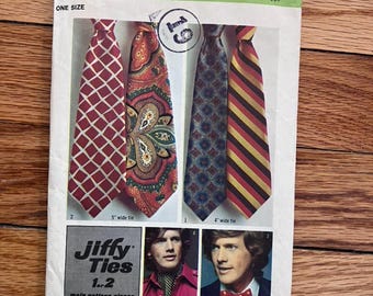 Vintage Simplicity 5287 Men's Tie Sewing Pattern | 1970s Necktie, Bow Tie (Cut)