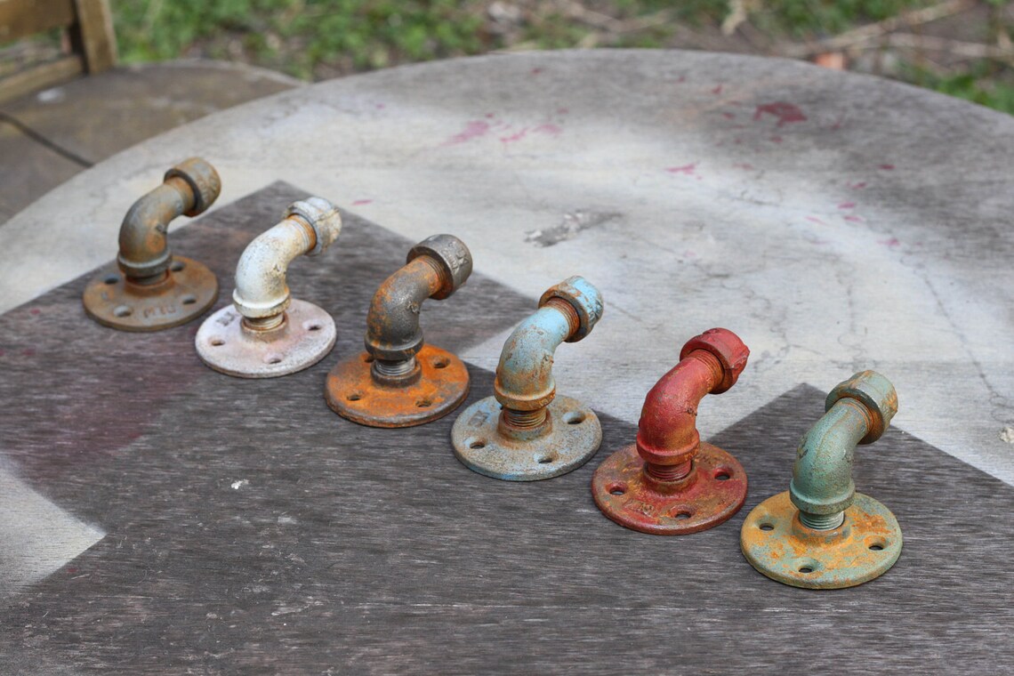 Rustic Hooks Using Black Pipe Etsy