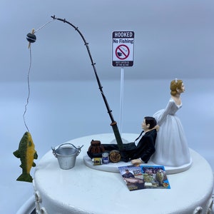 Wedding Reception Party Redneck Drunk Groom Beer Fishing Cake Topper