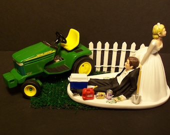 Grass Cutting Bride and Groom W/Diecast John Deere Lawn Mower Wedding Cake Topper Funny