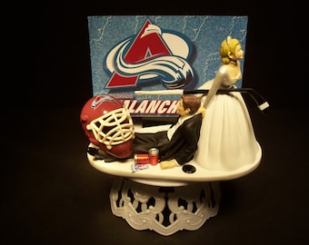 Équipe sportive de hockey COLORADO AVALANCHE Bride and Groom Wedding Cake Topper Funny Groom’s Cake