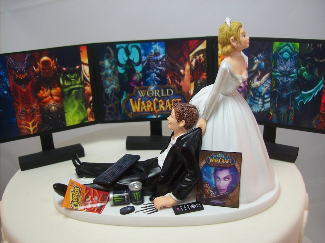 Ultimate GAMER Three-way Monitor 3 Split Screen INSPIRED Funny Wedding ...