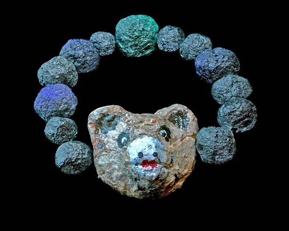 Paper mache'  bead bracelet with bear ornament. - image 1
