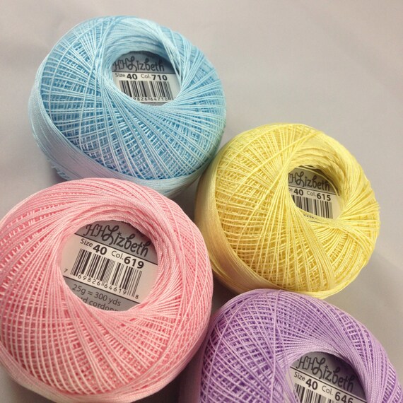 PLEINS bobines - - fil de frivolité - - taille 40 - Pastels - cinq couleurs - Lizbeth - couleurs 710, 619, 615, 689 et Total 646-1500 Yards 43b456 PLEINS bobines - - fil de frivolité - - taille 40 - Pastels - cinq couleurs - Lizbeth - couleurs 710, 619, 615, 689 et Total 646-1500 Yards 43b456
