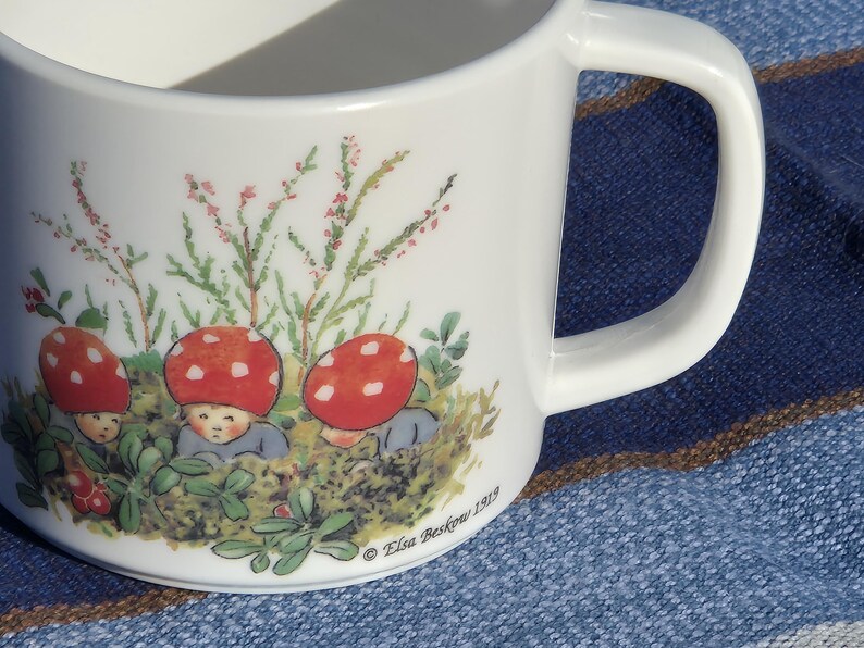 Vintage kids two eared melamine mug with Elsa Beskow decor, Rätt Start, Sweden, 1980s image 2
