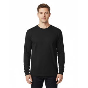 Puede incluir: Una camiseta negra de manga larga con cuello redondo. La camiseta est&aacute; hecha de un material suave y es adecuada para ropa casual. Las mangas llegan hasta las mu&ntilde;ecas.