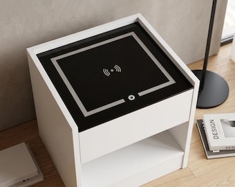 Mesa de cabeceira que carrega celulares e mesa de cabeceira com compartimento oculto