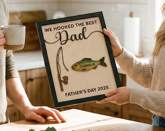 3D Wooden Fishing Family Sign, Custom Kids Name Fish Plaque, Best Dad Ever Gift, Gift for Husband Boyfriend, Desk Decor with Stand