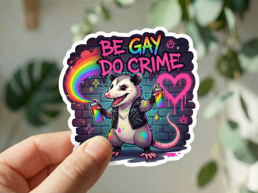 Be Gay Do Crime Opossum Aufkleber, lustiger LGBTQ Possum Aufkleber ...