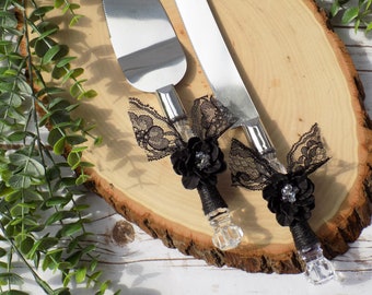 Gothic Black Rose Wedding Cake Serving Set | Cake Knife | Cake Server | Black Lace Wedding Decor | Halloween Weddings